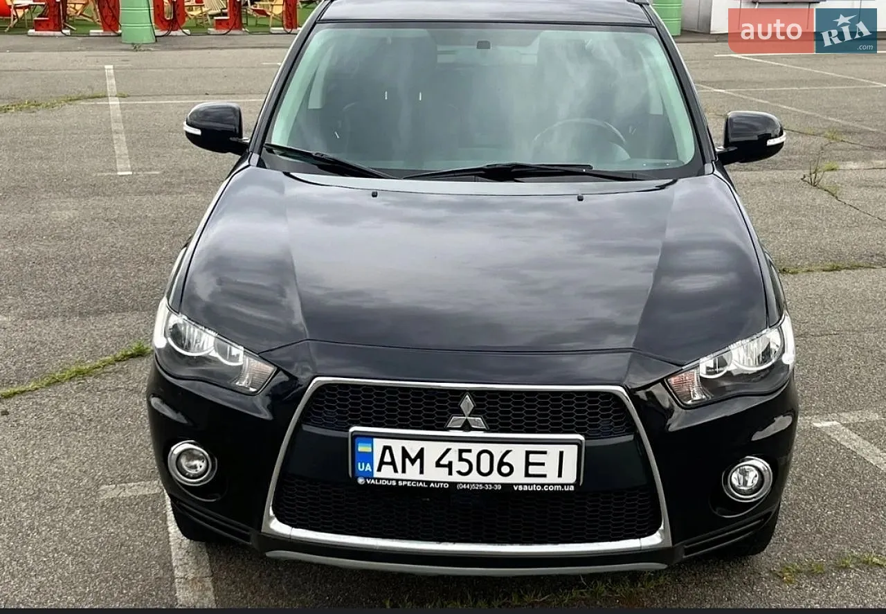 2013 Mitsubishi Outlander - мініатюра 6
