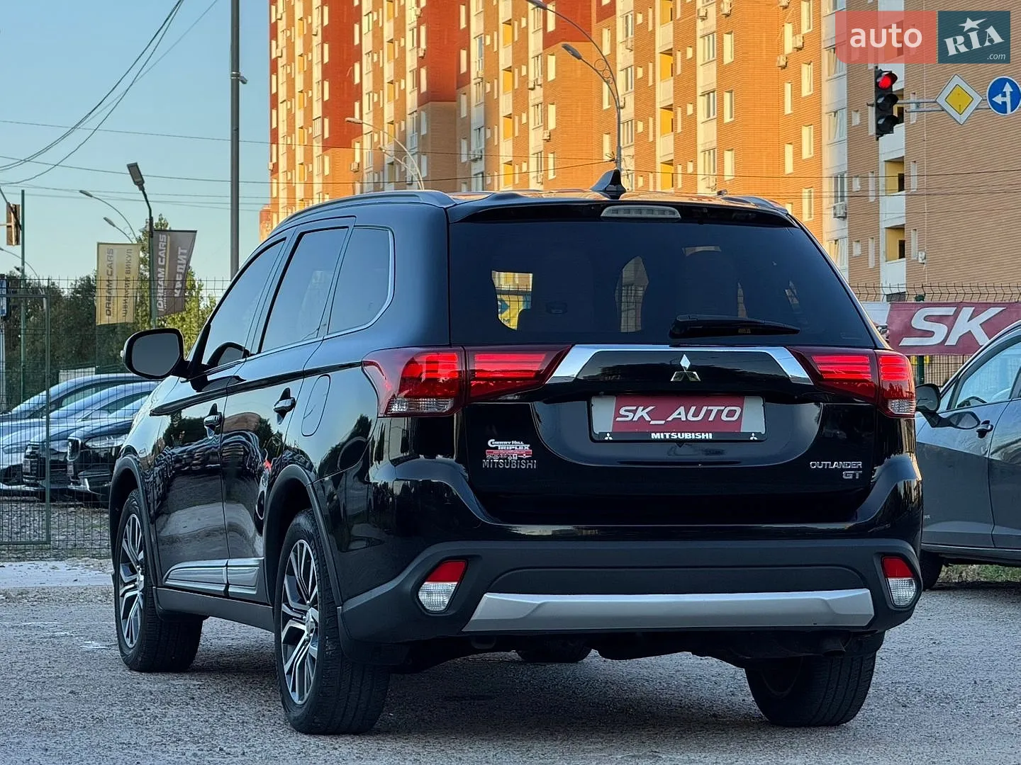 2018 Mitsubishi Outlander - мініатюра 93