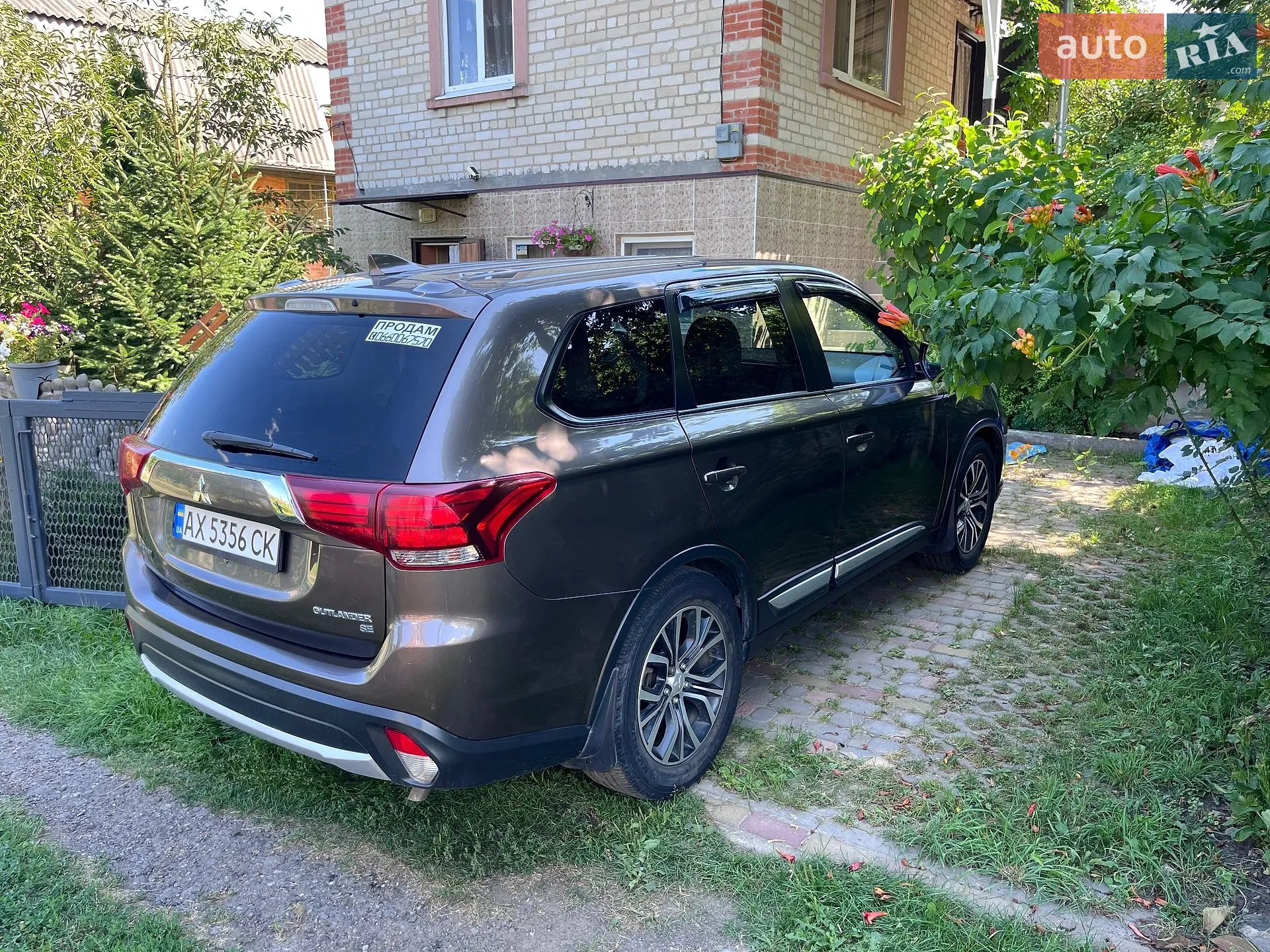 2018 Mitsubishi Outlander - мініатюра 2