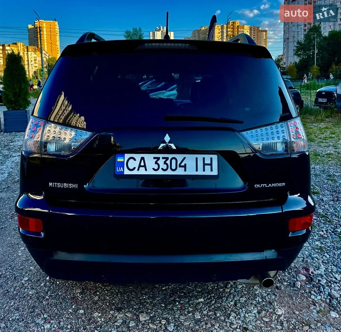 2013 Mitsubishi Outlander - мініатюра 4