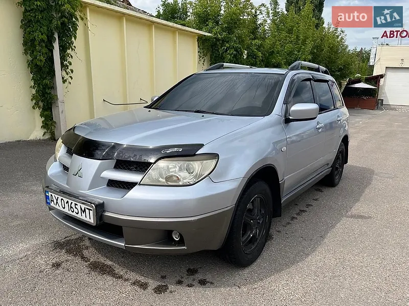 Mitsubishi Outlander 2004