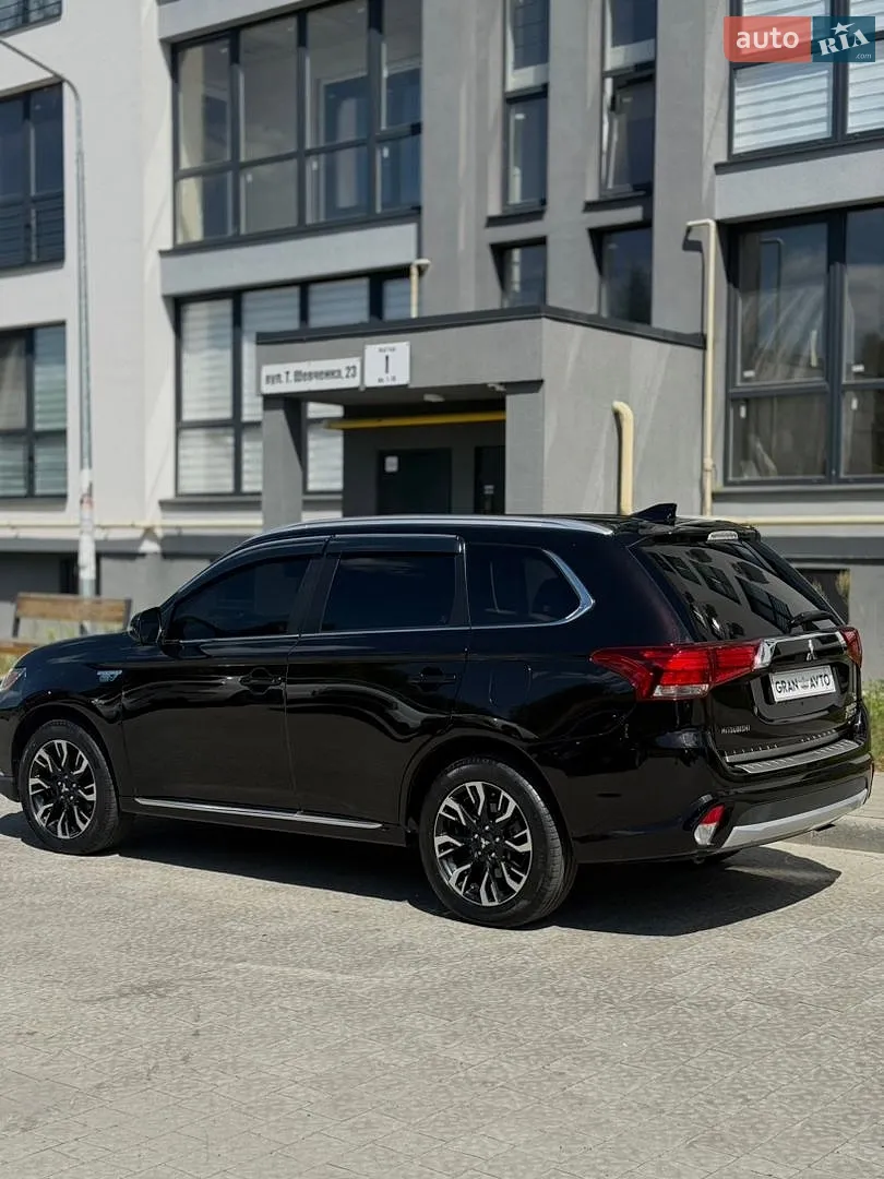 2018 Mitsubishi Outlander - мініатюра 7