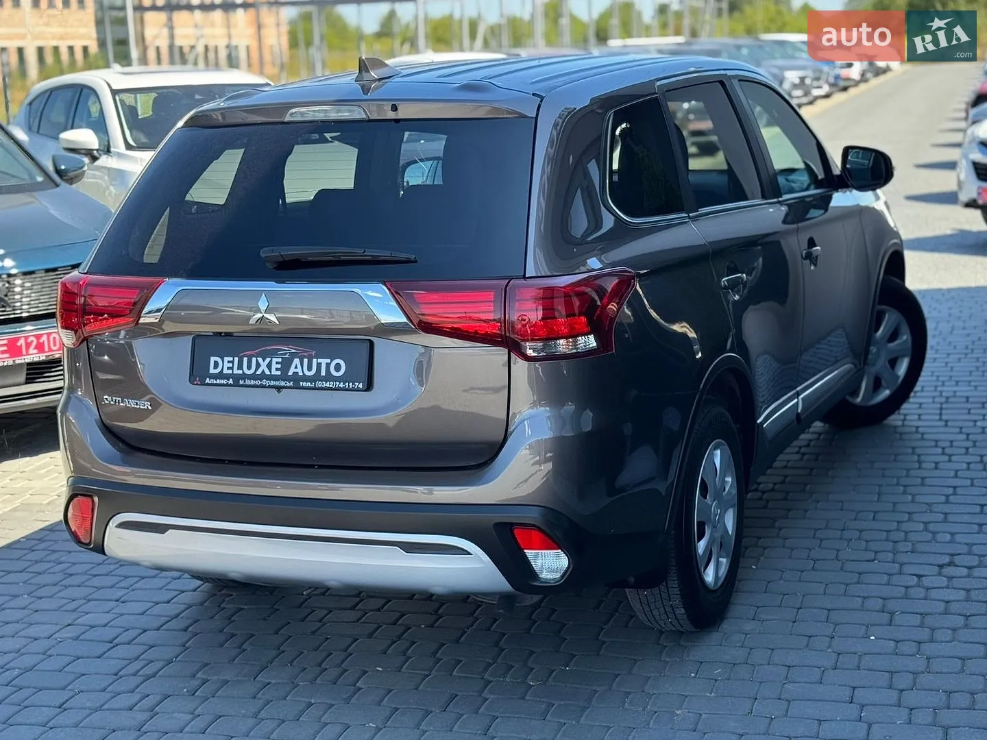 2023 Mitsubishi Outlander - мініатюра 3