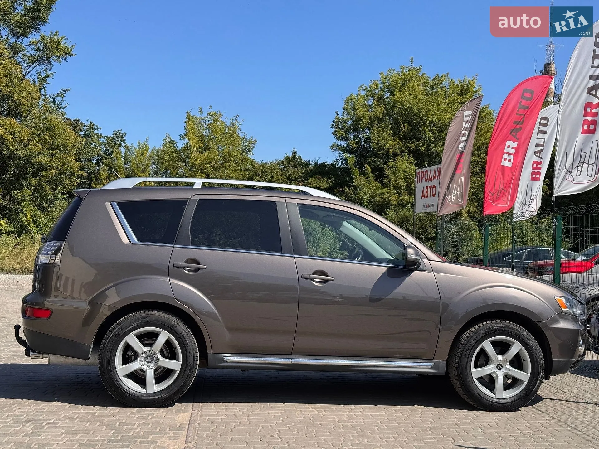2010 Mitsubishi Outlander - мініатюра 21