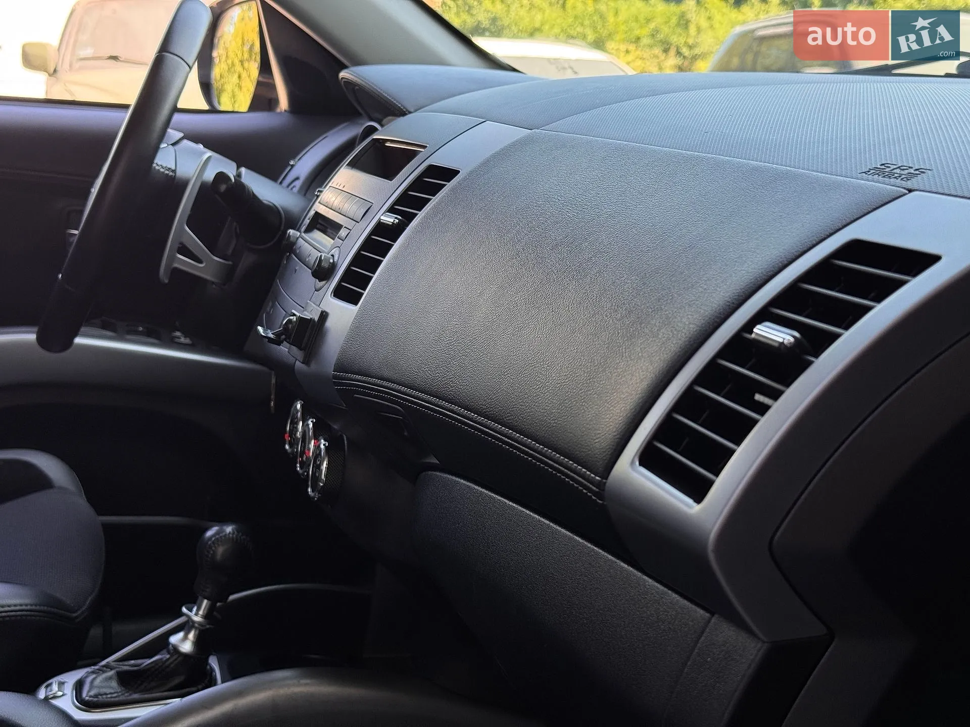 2010 Mitsubishi Outlander - мініатюра 34