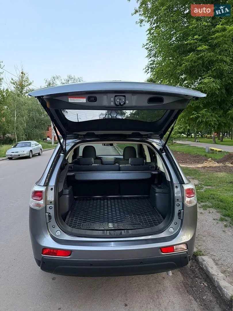 2012 Mitsubishi Outlander - мініатюра 7