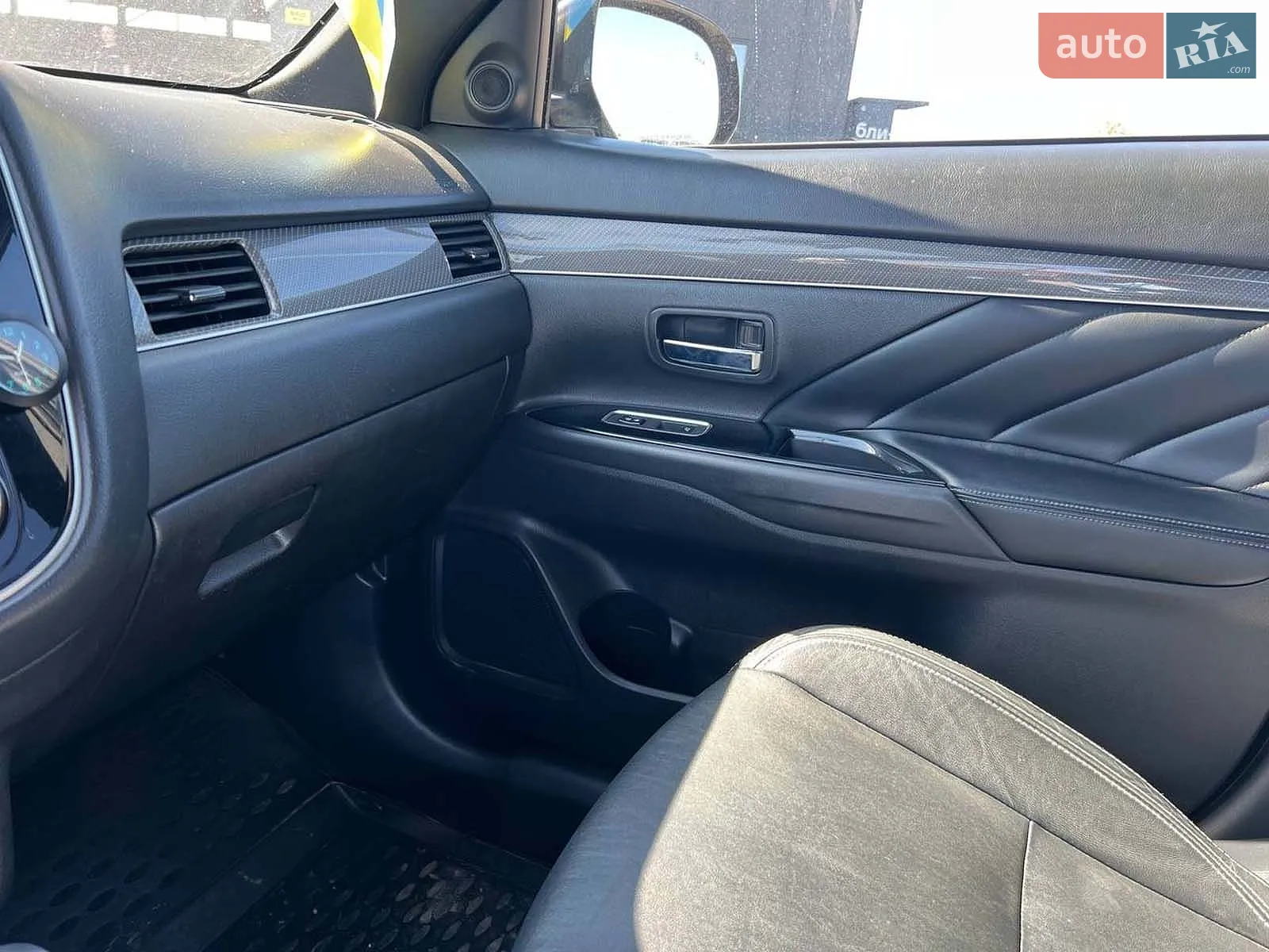 2019 Mitsubishi Outlander - мініатюра 37