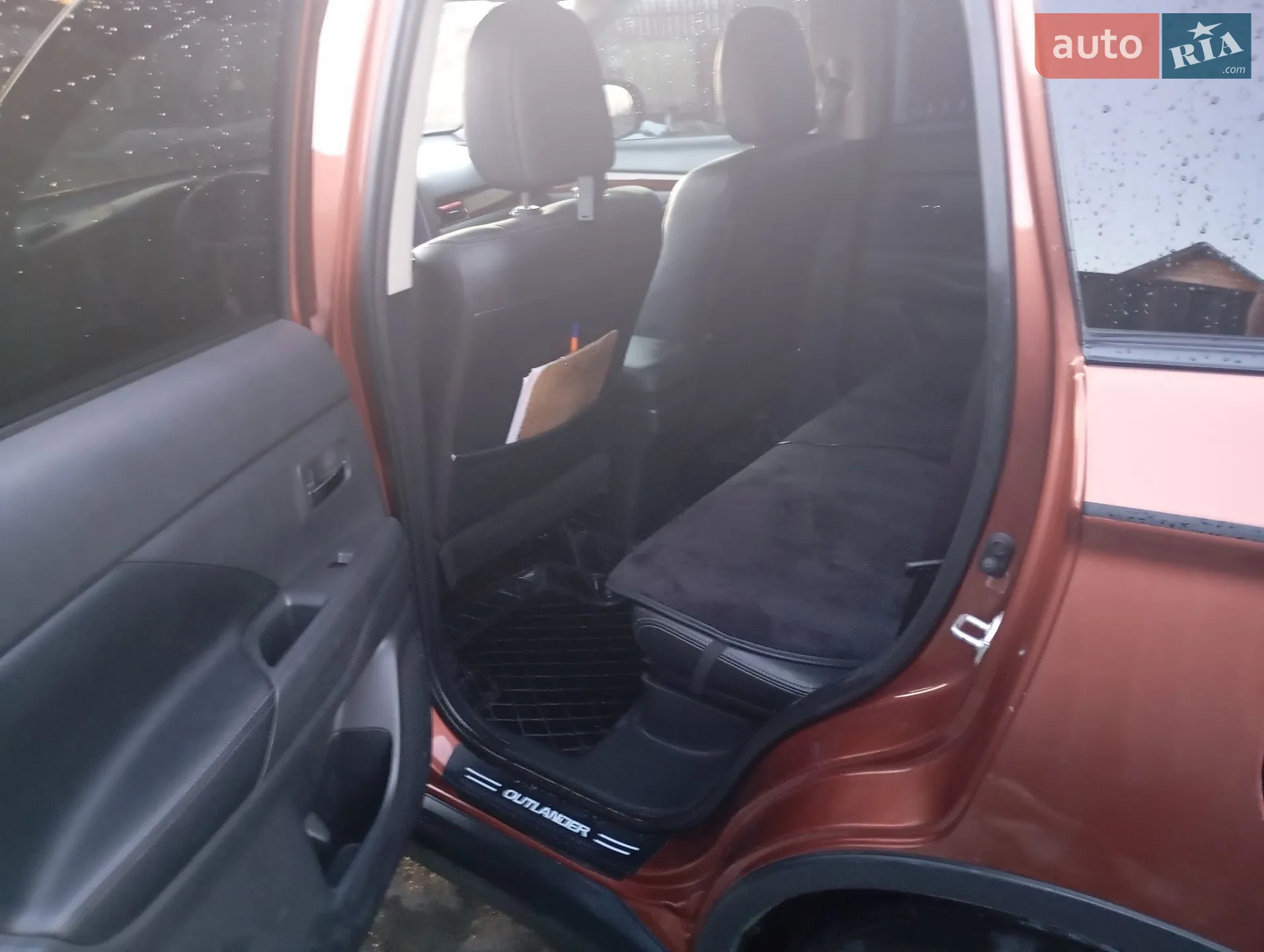 2014 Mitsubishi Outlander - мініатюра 4