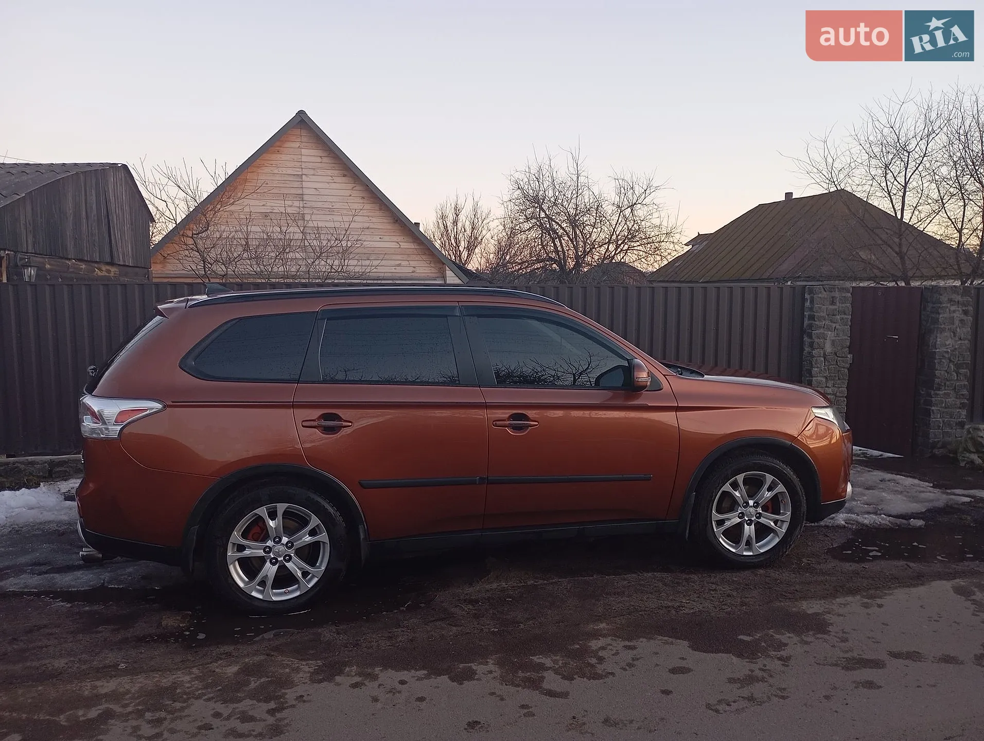 2014 Mitsubishi Outlander - мініатюра 11