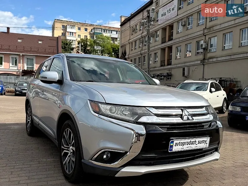 Mitsubishi Outlander