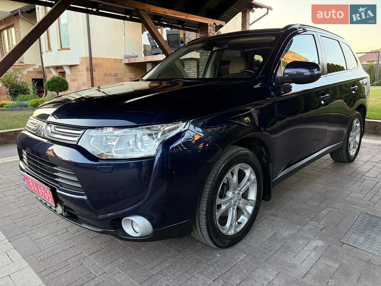 2011 Hyundai Santa Fe - мініатюра 15