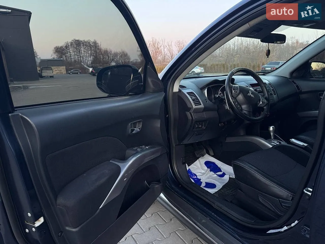2011 Mitsubishi Outlander - мініатюра 5