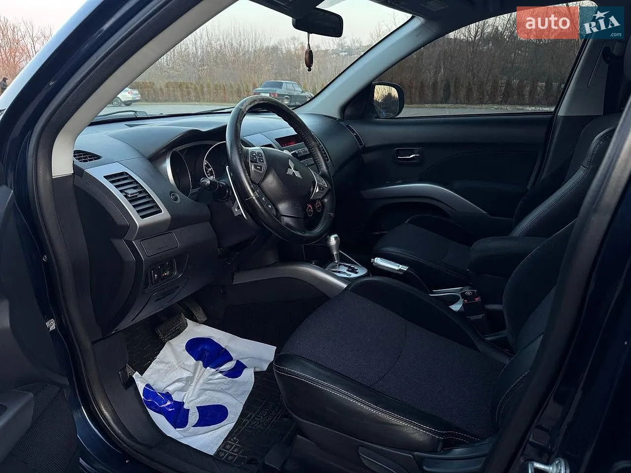 2011 Mitsubishi Outlander - мініатюра 6