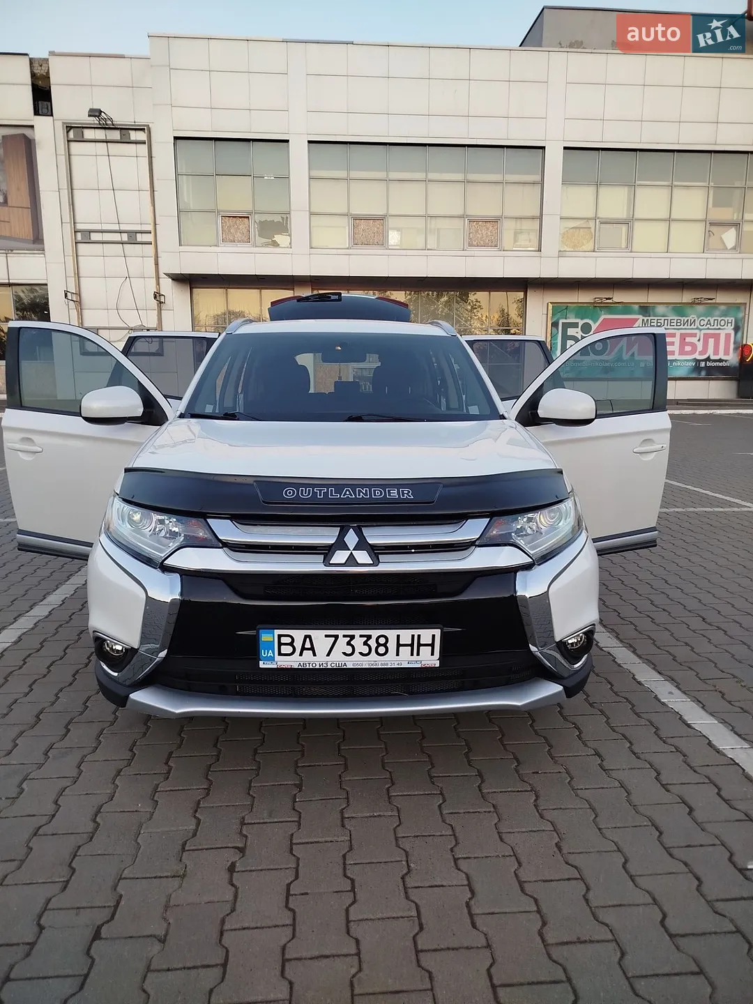 2016 Mitsubishi Outlander - мініатюра 2