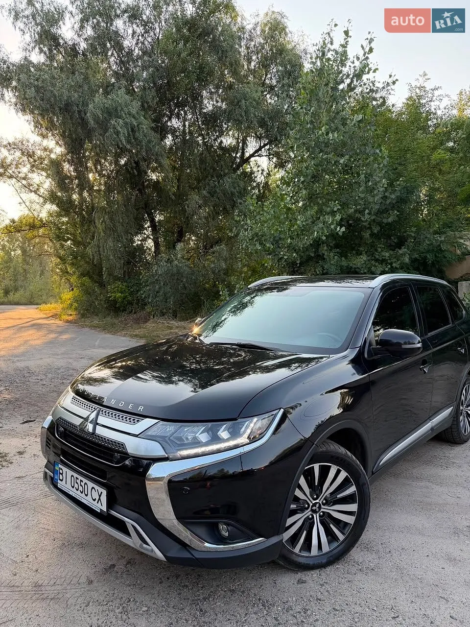 2018 Mitsubishi Outlander - мініатюра 2