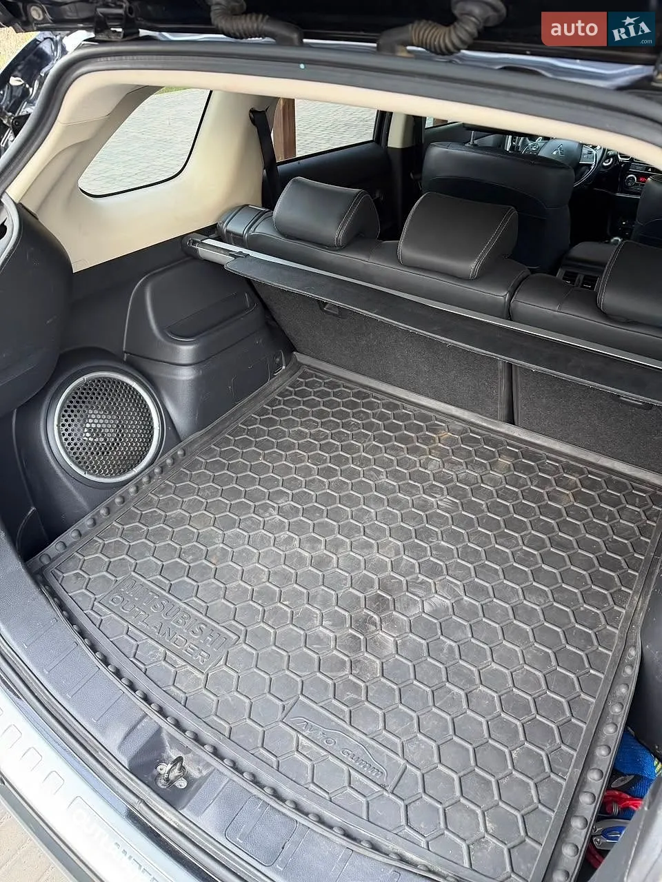 2018 Mitsubishi Outlander - мініатюра 12