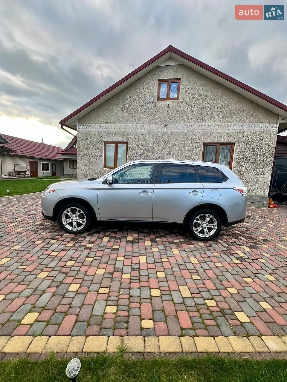 2014 Mitsubishi Outlander - мініатюра 5