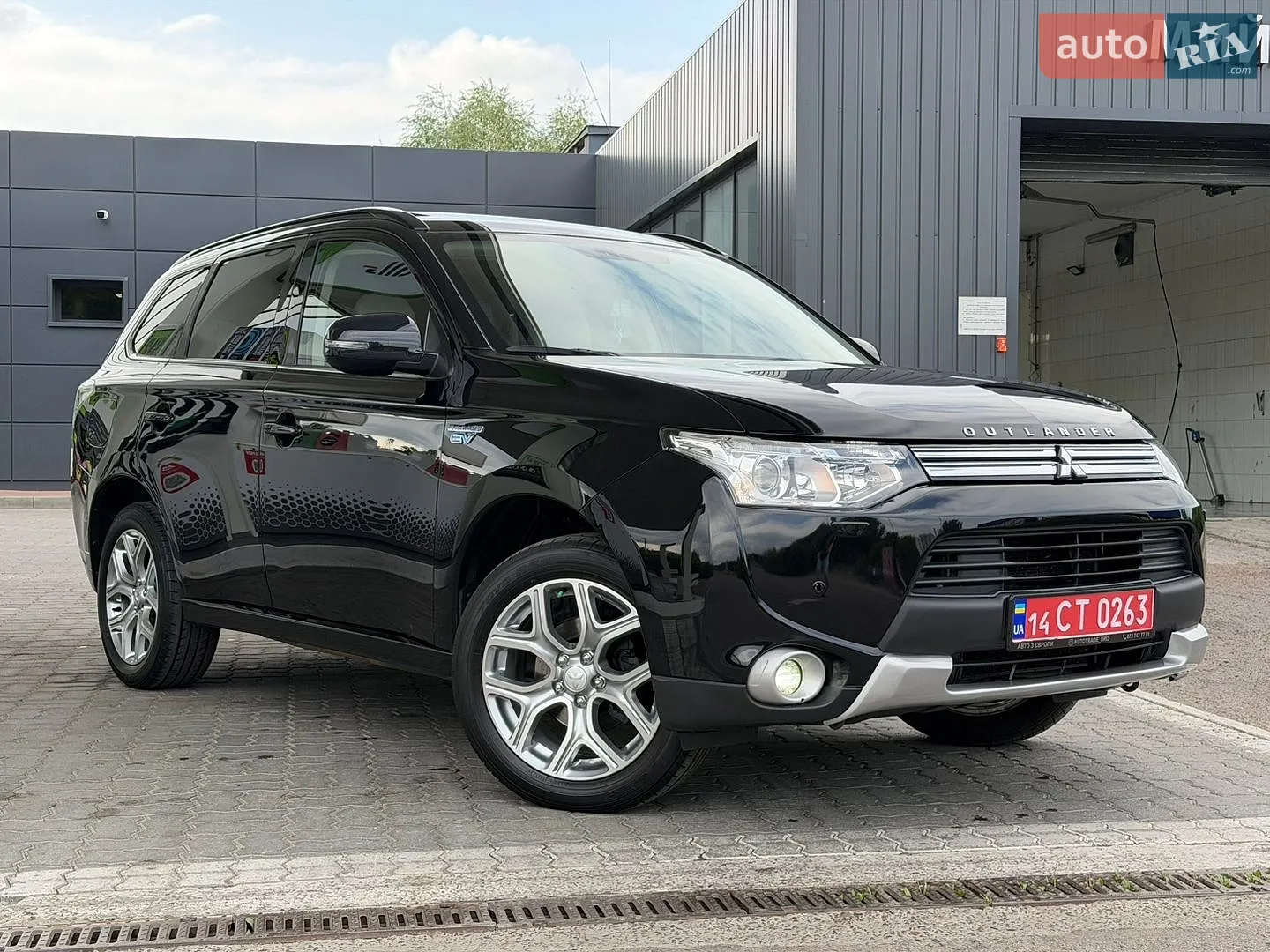 2014 Mitsubishi Outlander - мініатюра 4