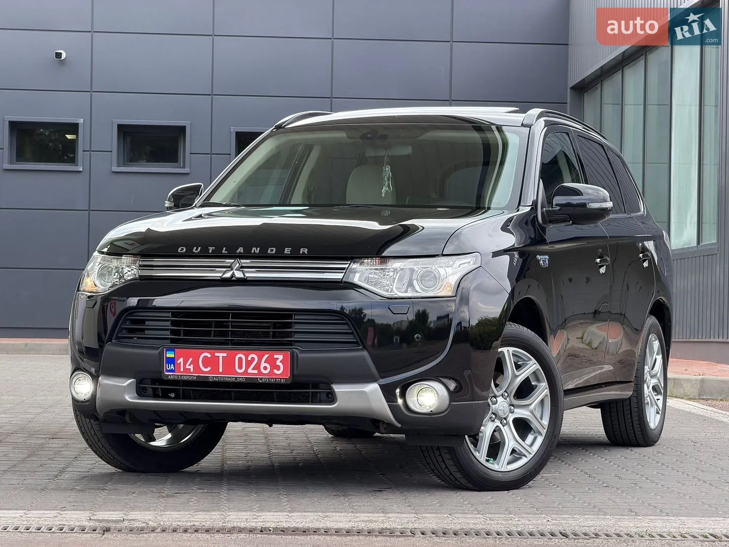 2014 Mitsubishi Outlander - мініатюра 25