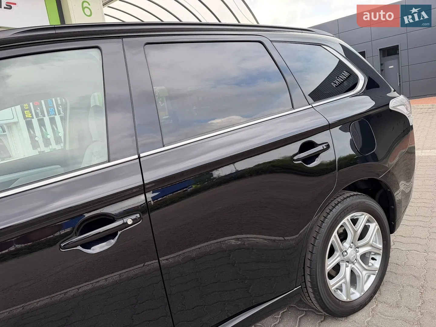 2014 Mitsubishi Outlander - мініатюра 41
