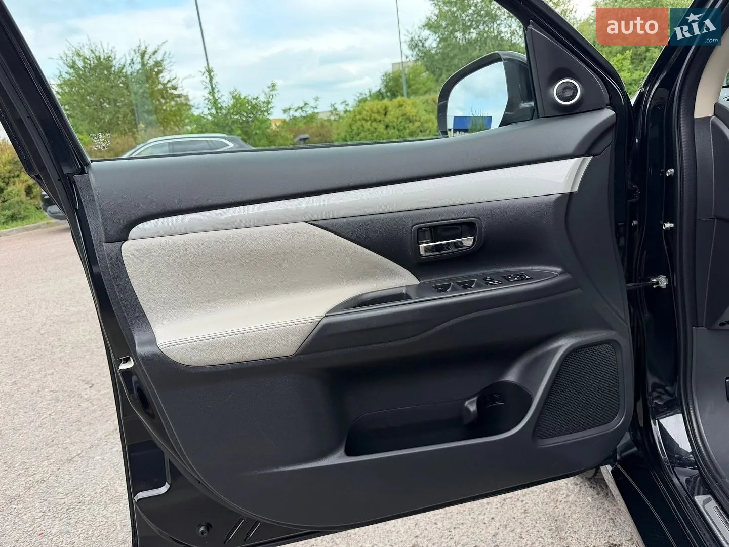 2014 Mitsubishi Outlander - мініатюра 79