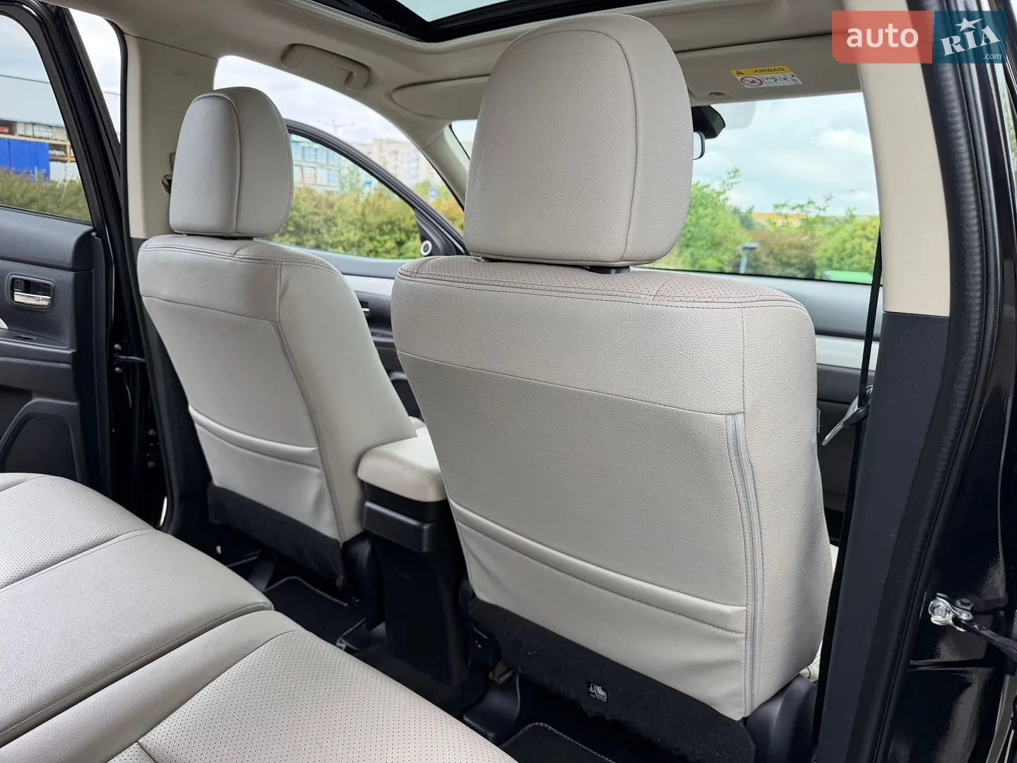 2014 Mitsubishi Outlander - мініатюра 111