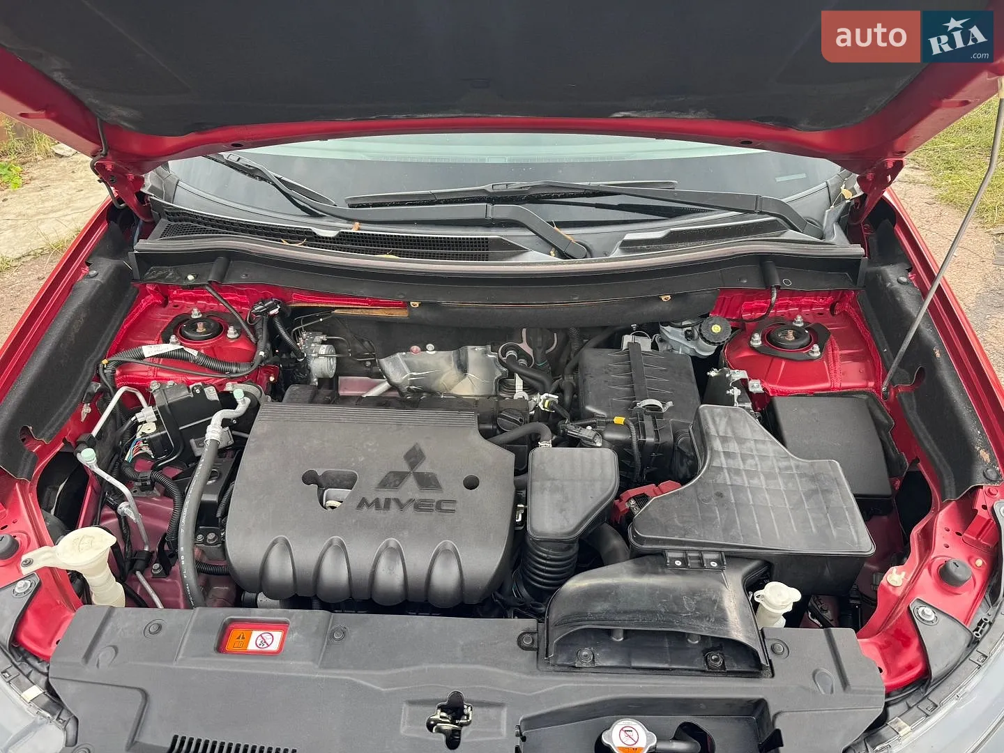 2017 Mitsubishi Outlander - мініатюра 12