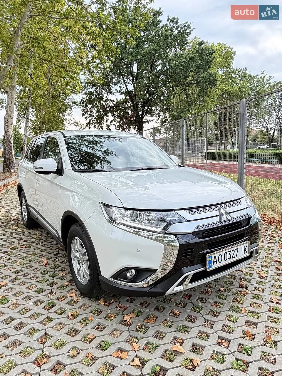 2021 Mitsubishi Outlander - мініатюра 9