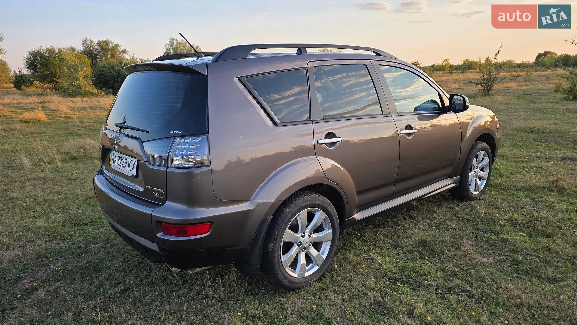 2011 Mitsubishi Outlander - мініатюра 10