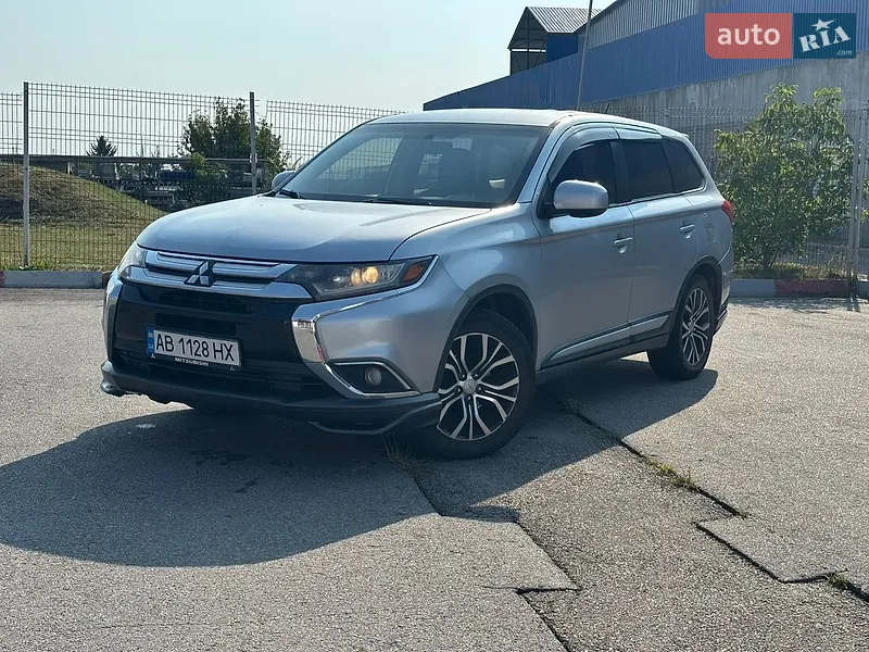 Mitsubishi Outlander 2016