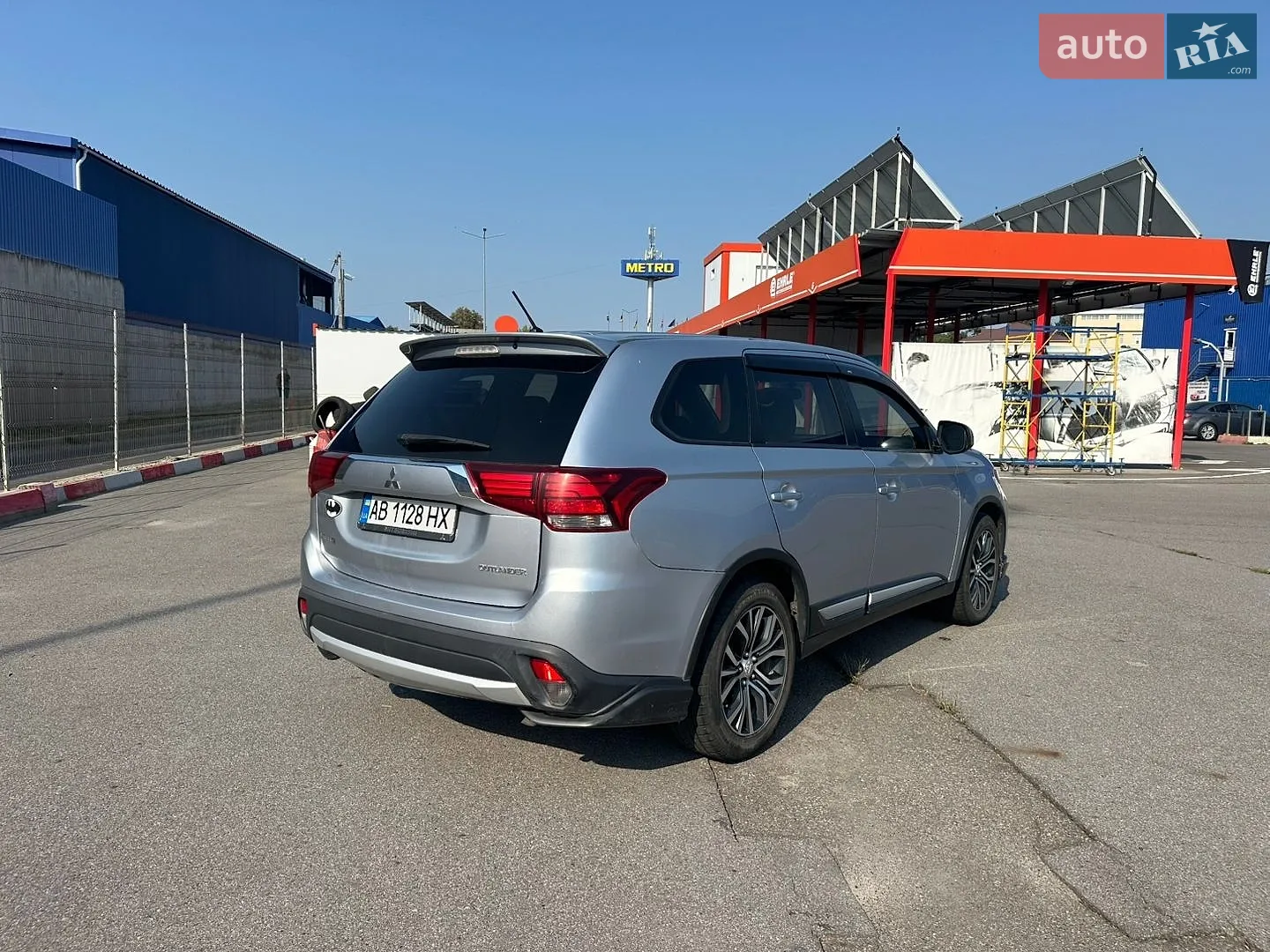 2016 Mitsubishi Outlander - мініатюра 8