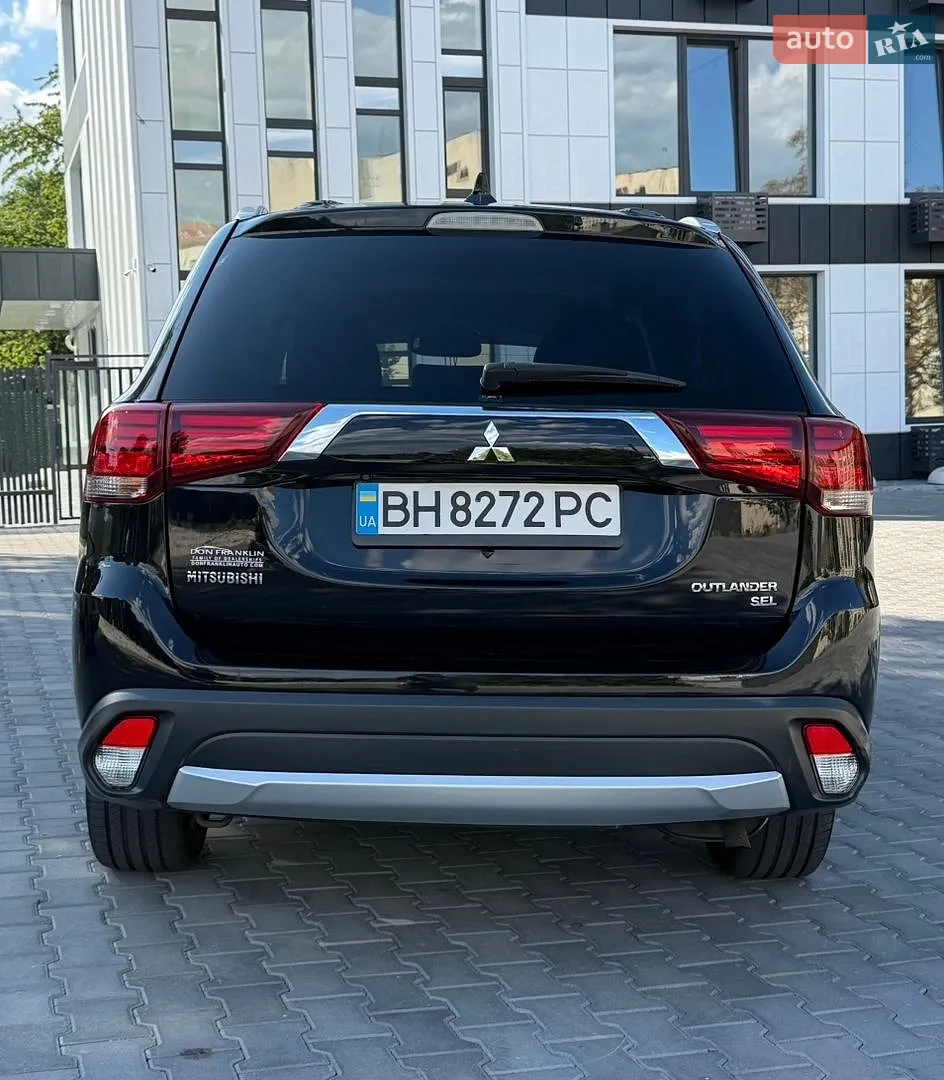 2017 Mitsubishi Outlander - мініатюра 8