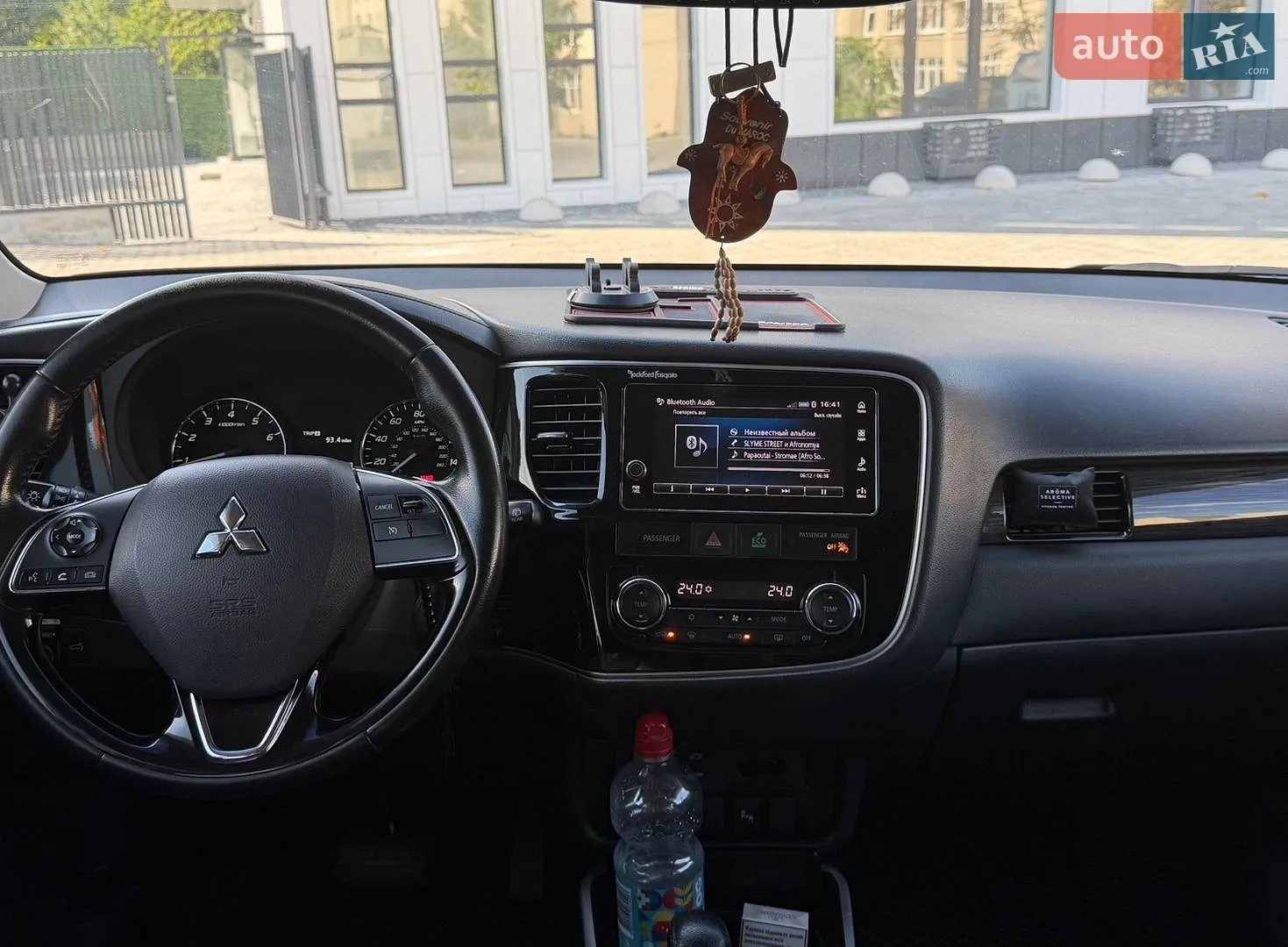 2017 Mitsubishi Outlander - мініатюра 13