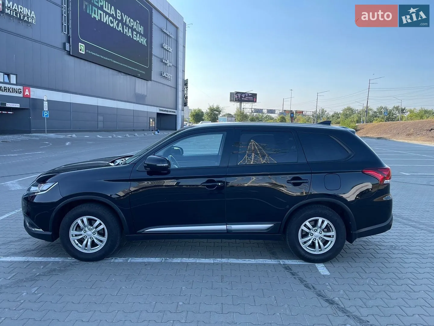 2019 Mitsubishi Outlander - мініатюра 3