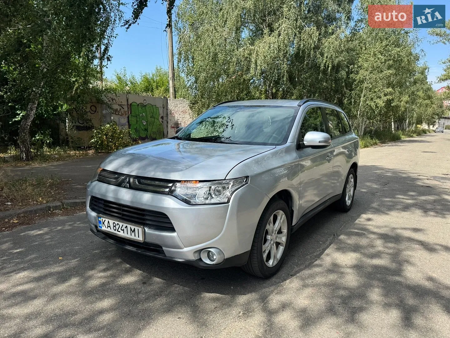 2013 Mitsubishi Outlander - мініатюра 3