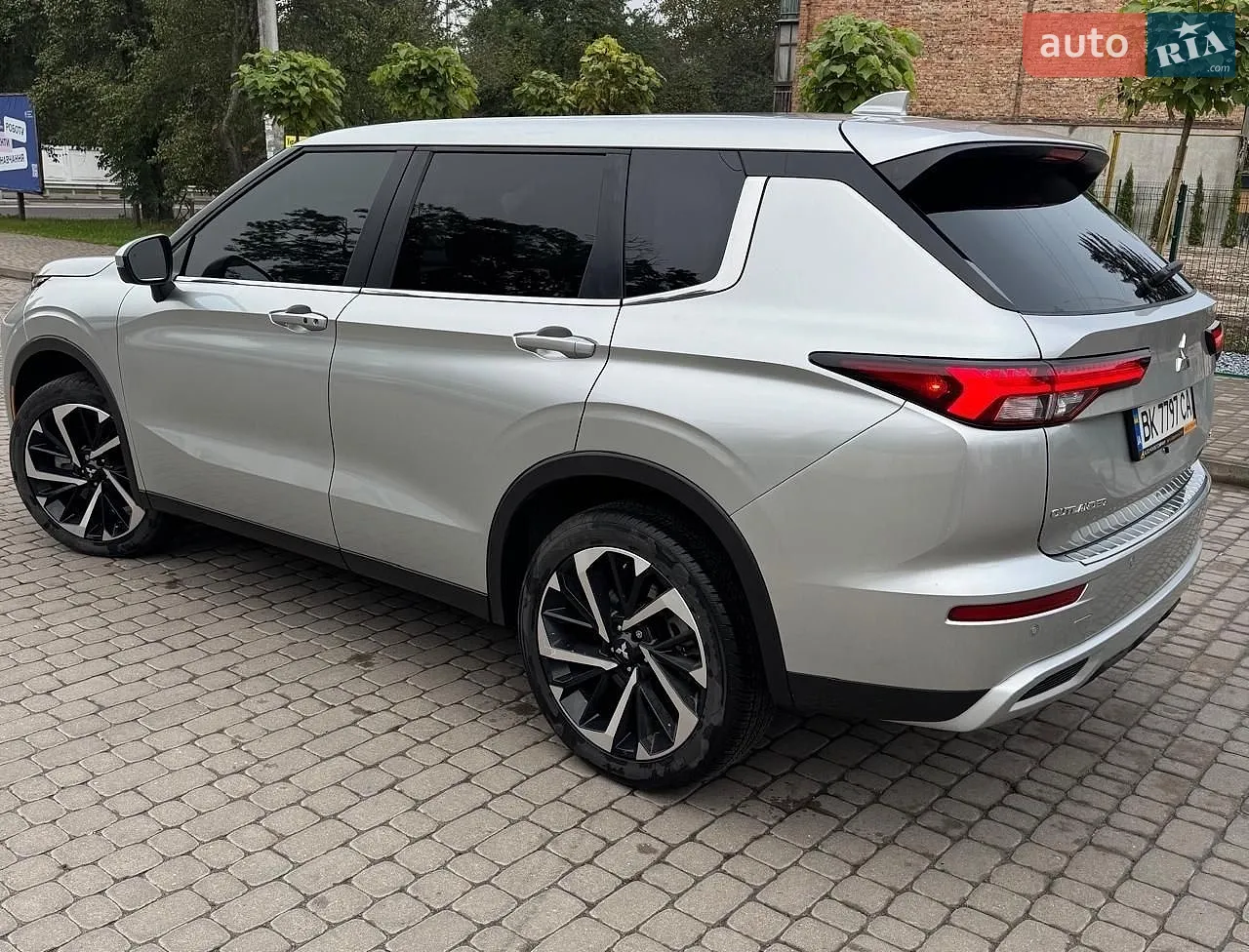 2024 Mitsubishi Outlander - мініатюра 7