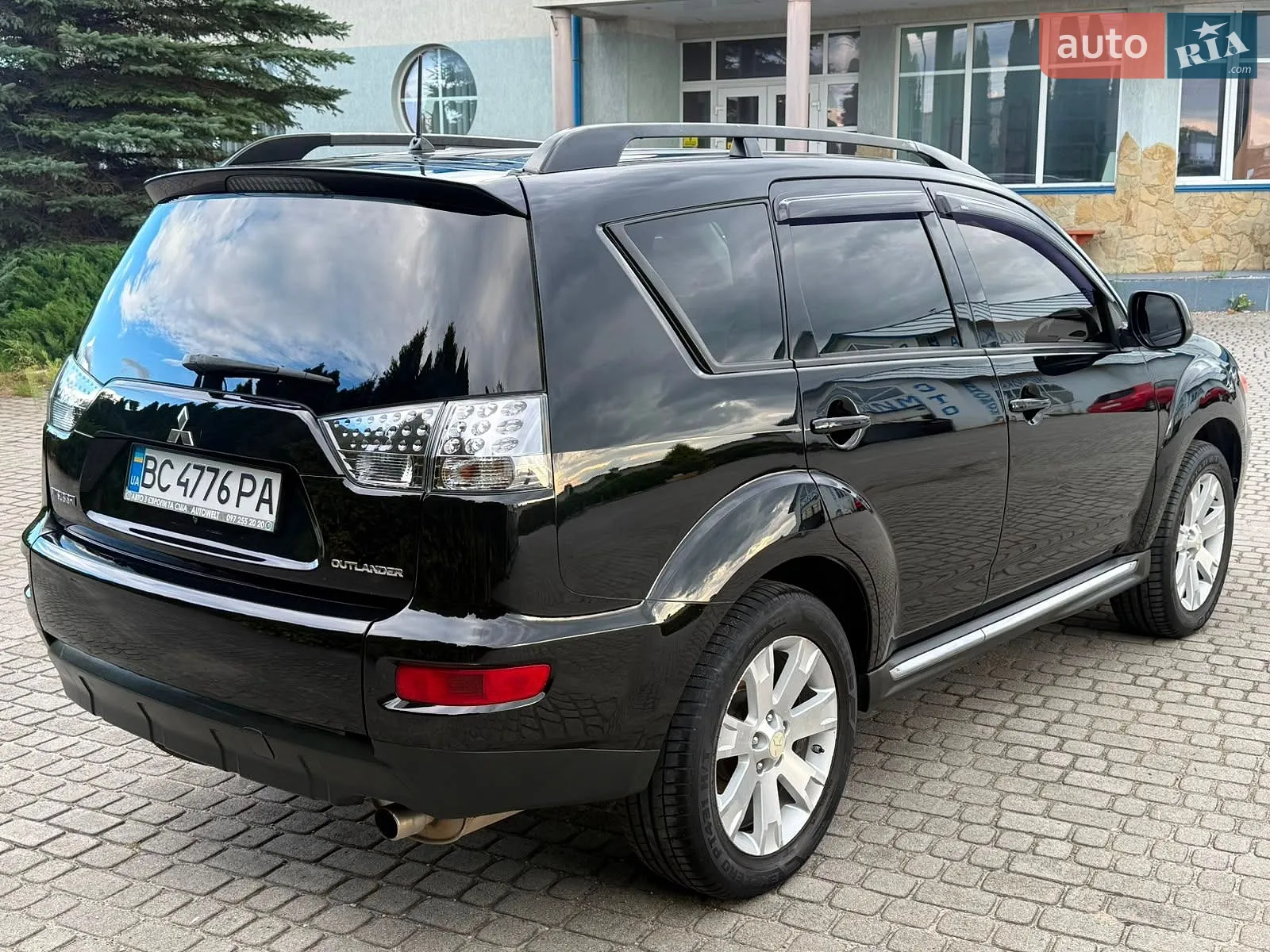 2012 Mitsubishi Outlander - мініатюра 13