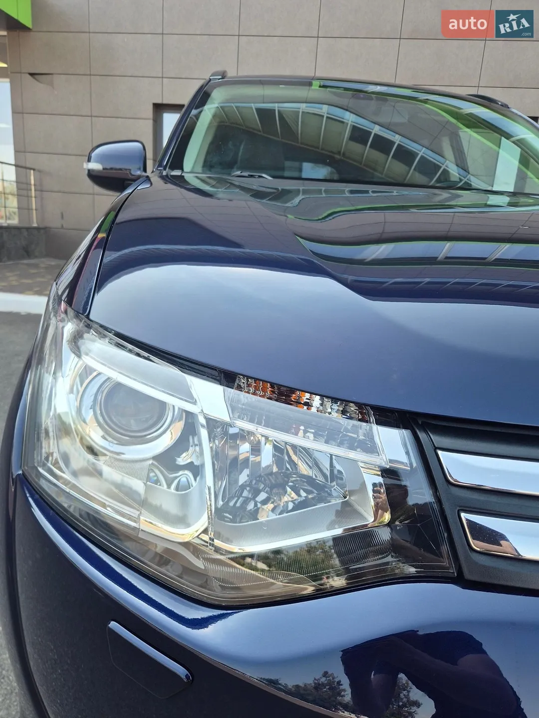 2013 Mitsubishi Outlander - мініатюра 3