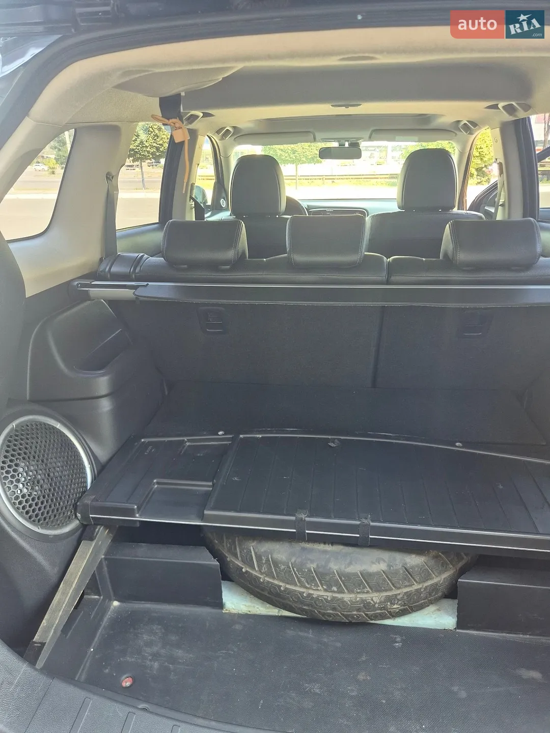 2013 Mitsubishi Outlander - мініатюра 16