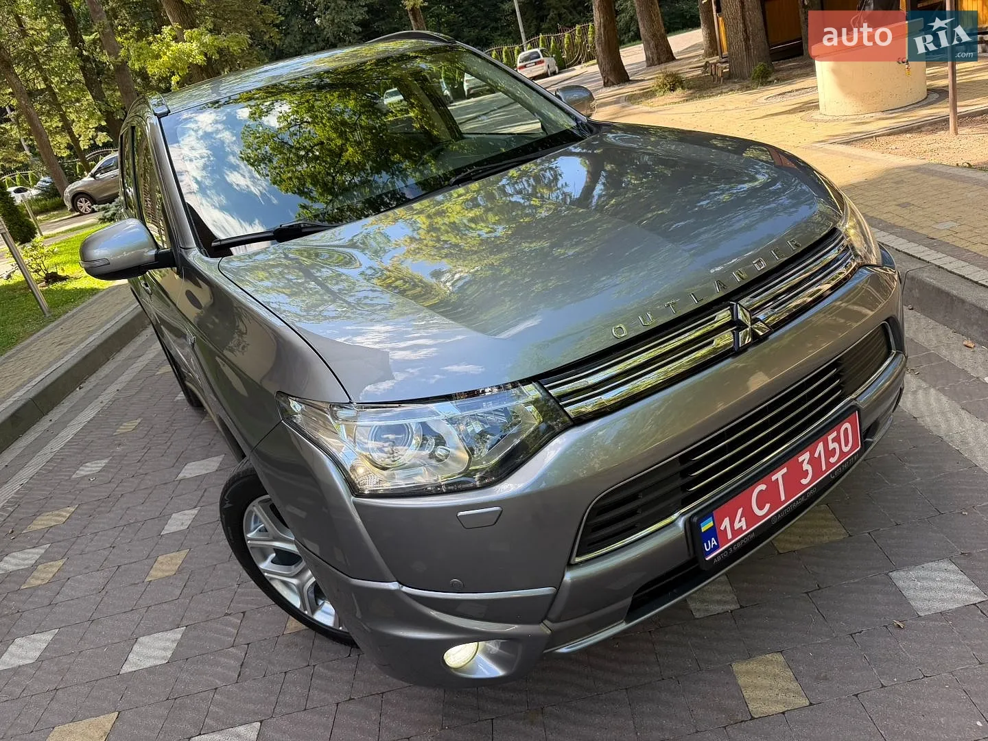 2014 Mitsubishi Outlander - мініатюра 11