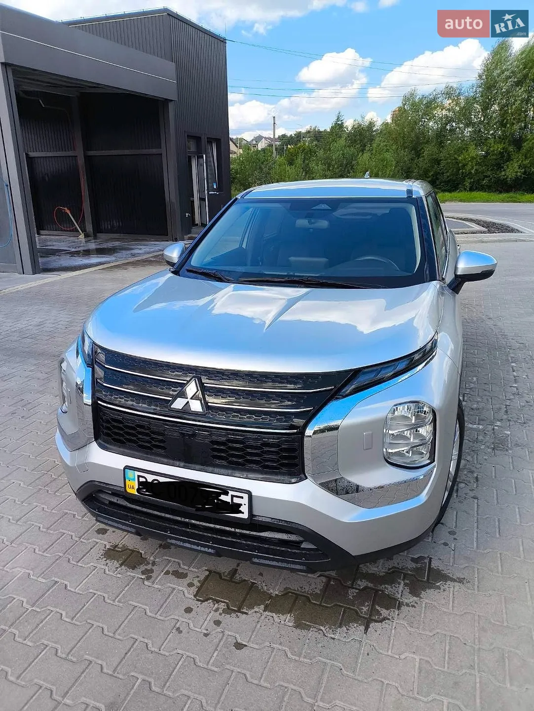2021 Mitsubishi Outlander - мініатюра 3