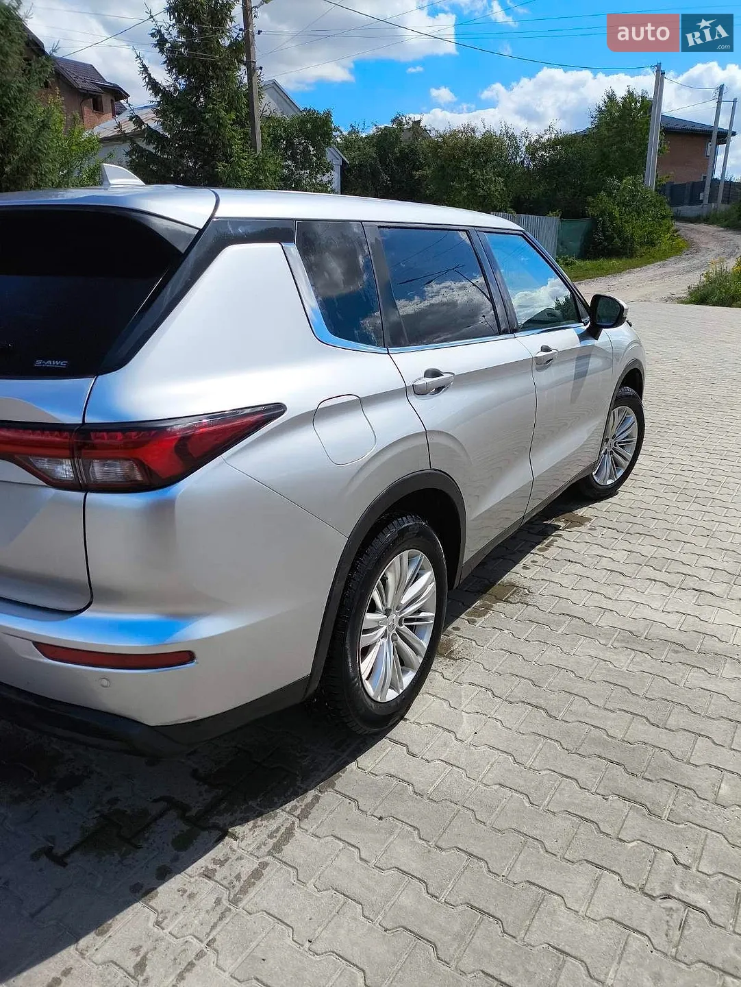 2021 Mitsubishi Outlander - мініатюра 8