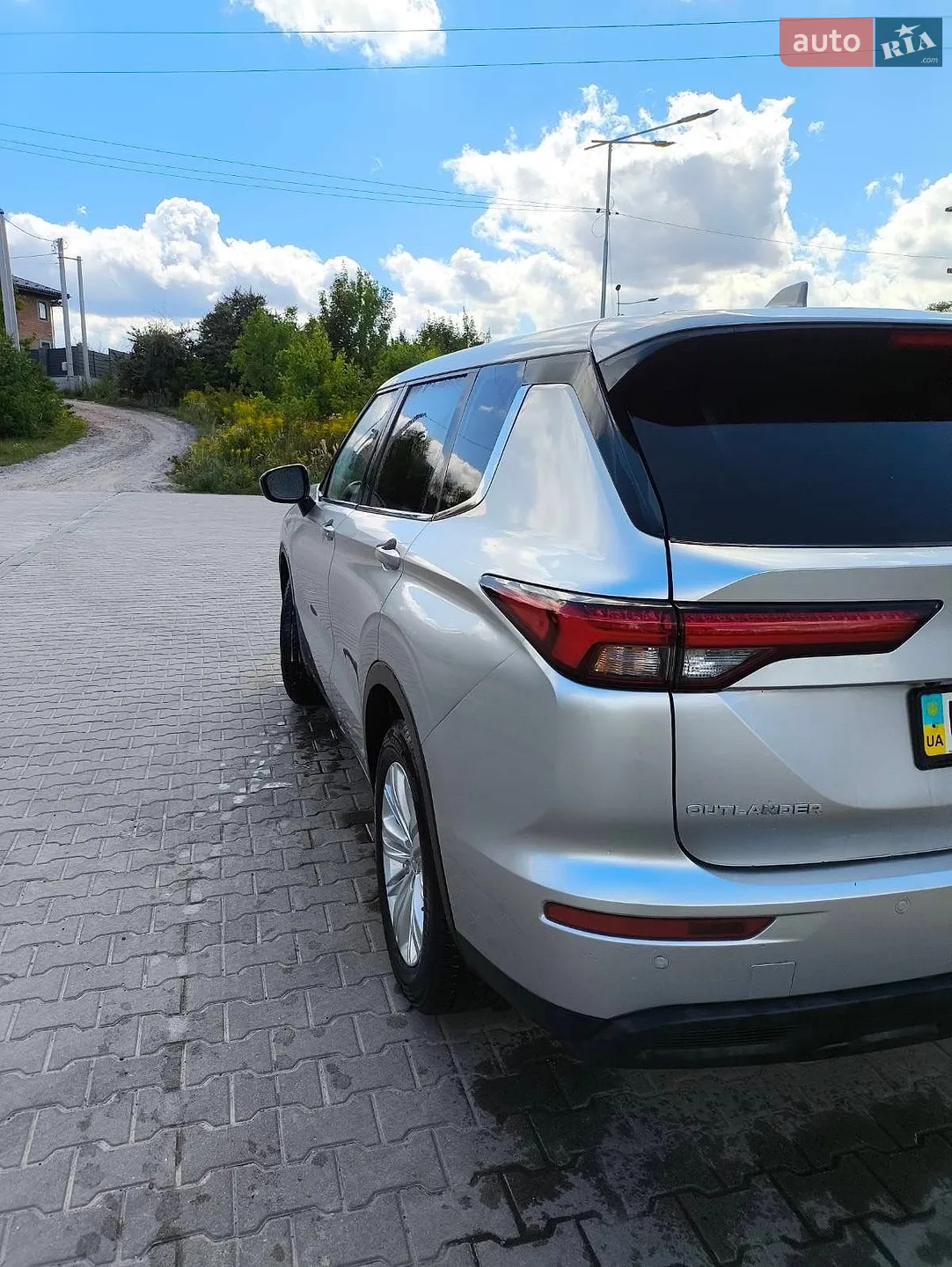 2021 Mitsubishi Outlander - мініатюра 10