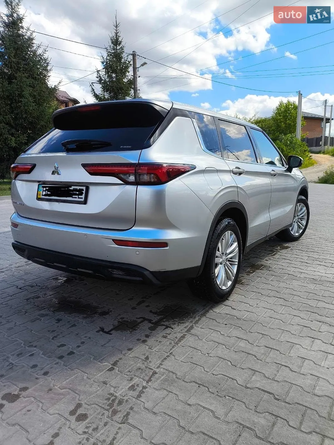 2021 Mitsubishi Outlander - мініатюра 13