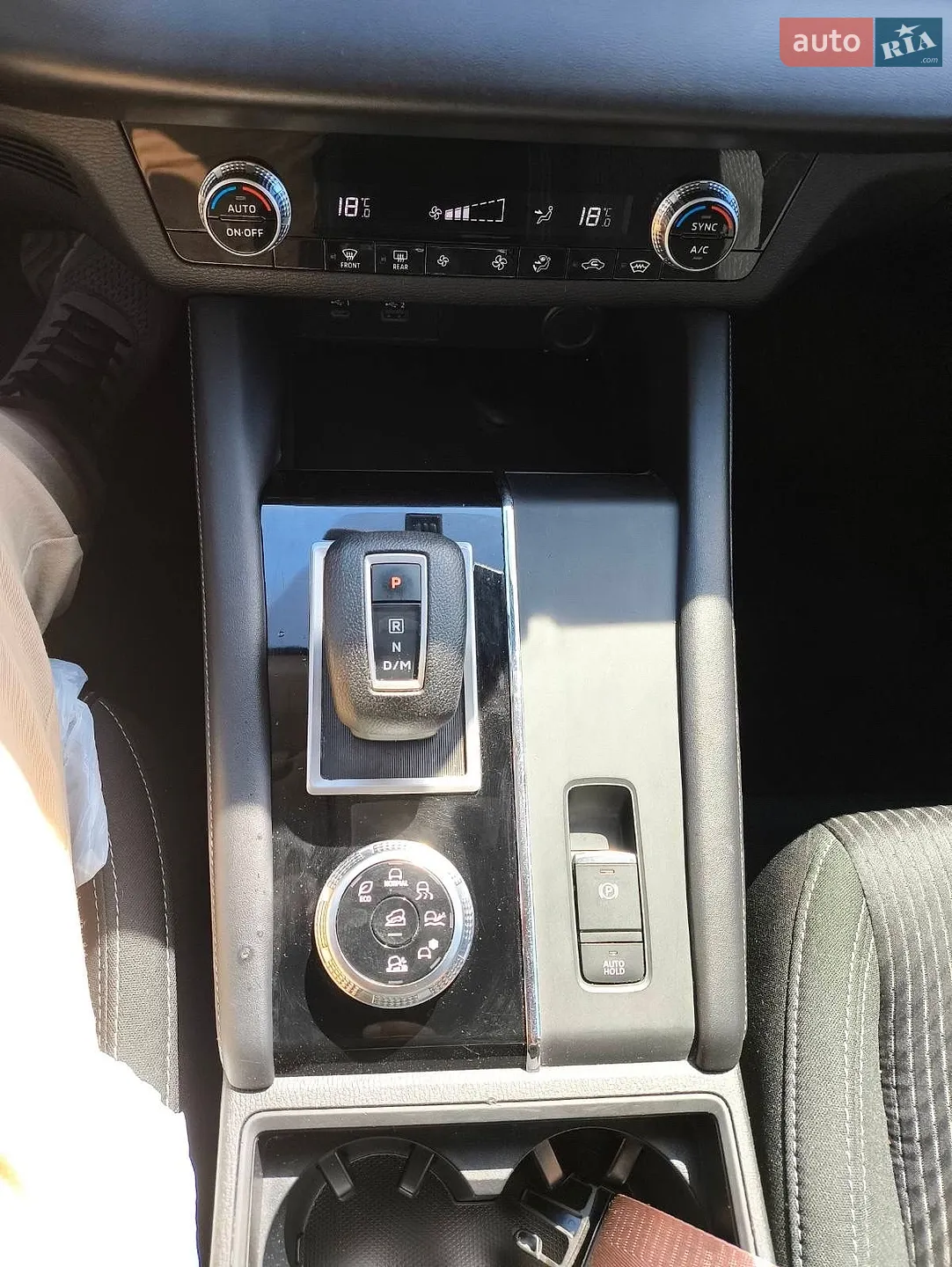 2021 Mitsubishi Outlander - мініатюра 16