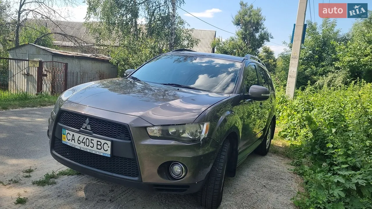 2011 Mitsubishi Outlander - мініатюра 38