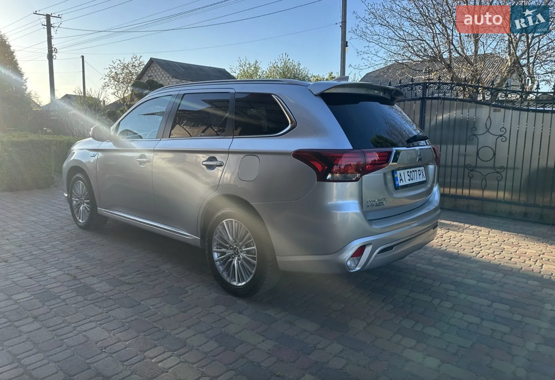 2022 Mitsubishi Outlander - мініатюра 3