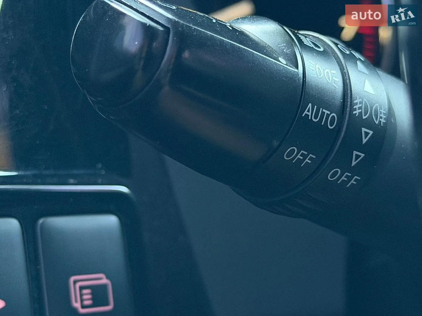 2016 Mitsubishi Outlander - мініатюра 21