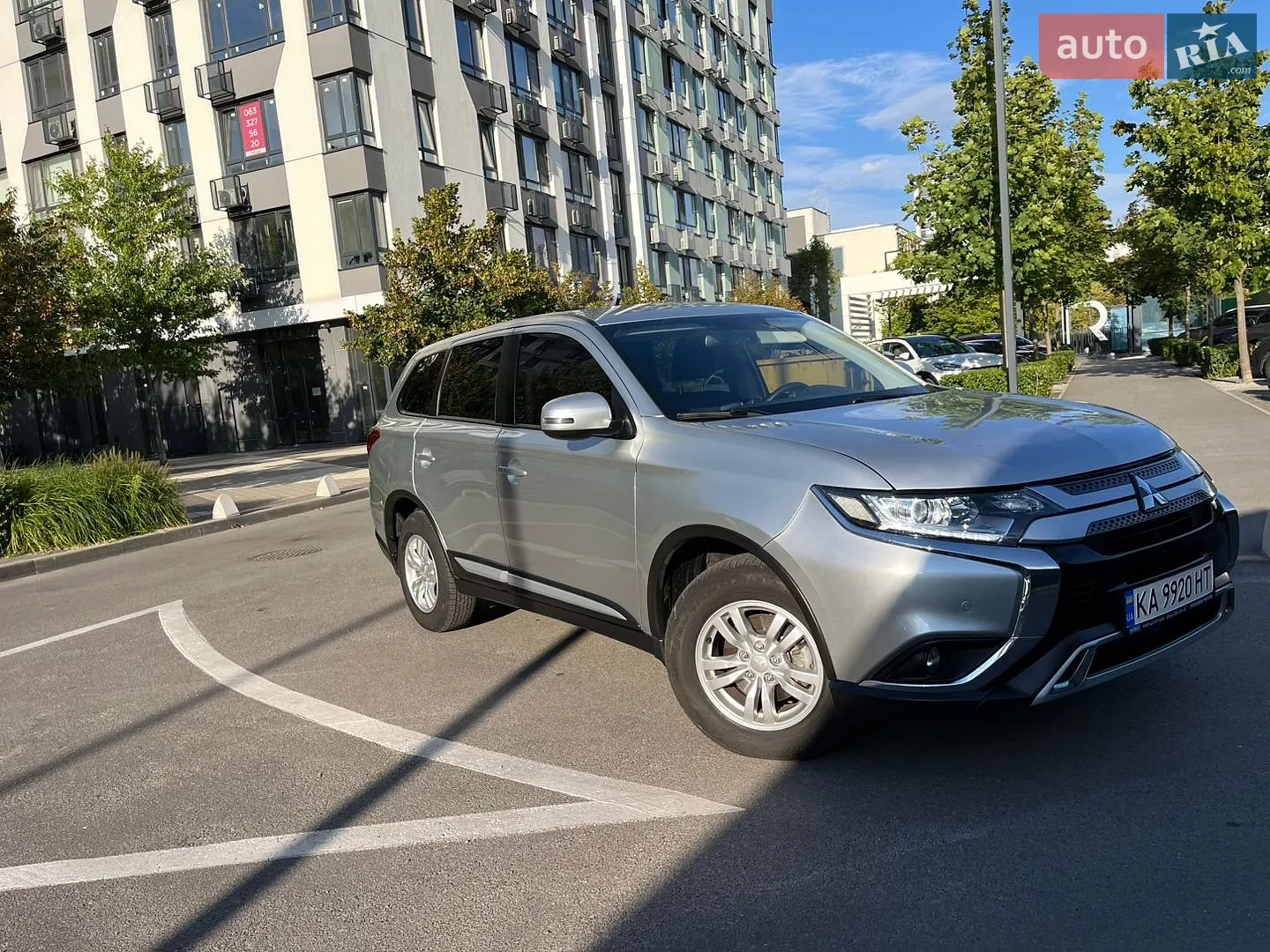 2021 Mitsubishi Outlander - мініатюра 7