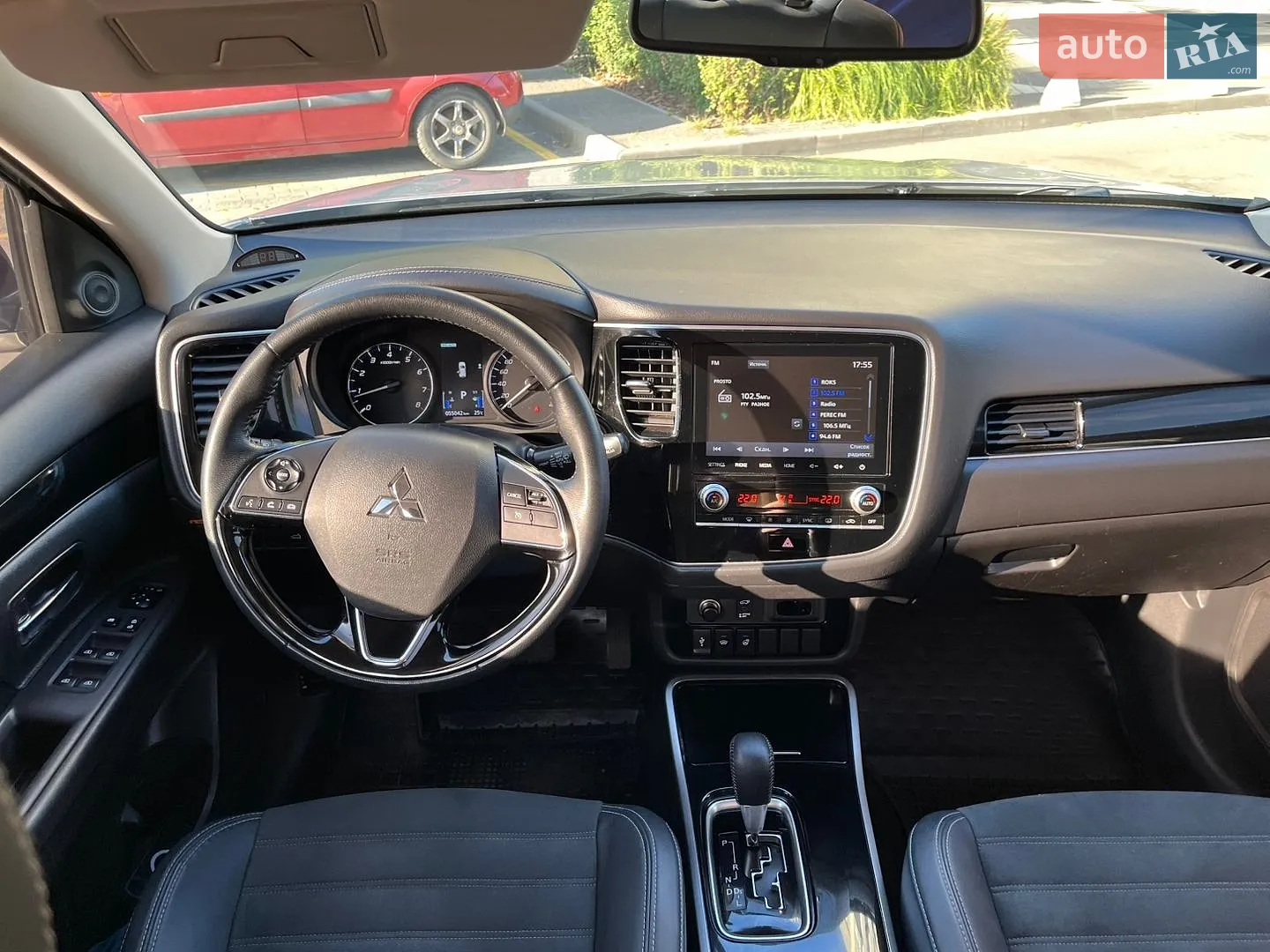 2021 Mitsubishi Outlander - мініатюра 24